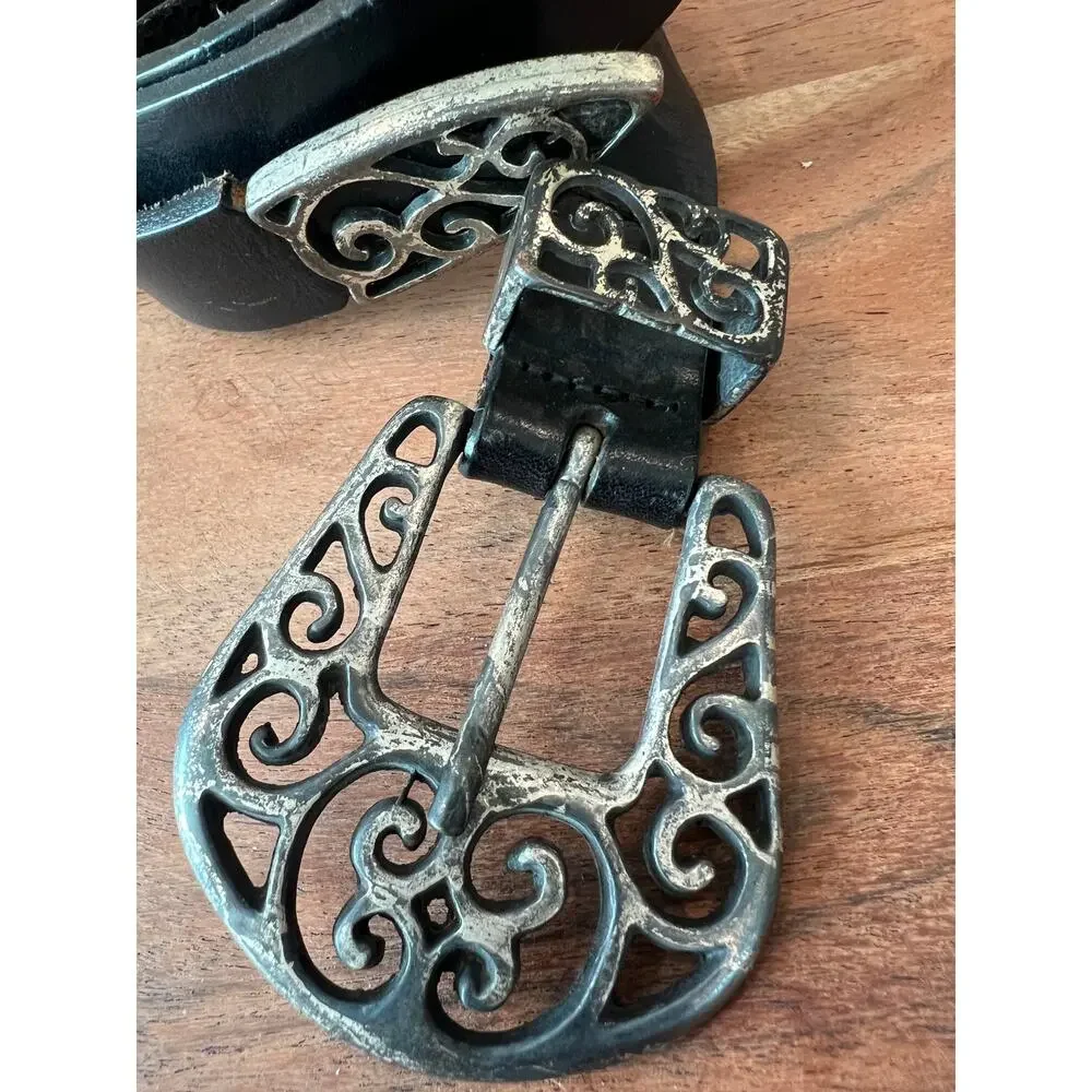 Vintage 90's black leather belt intricate antique silver buckle M 31-34 western